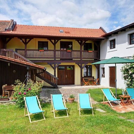Na Letnim Byte Kouřim Buitenkant foto
