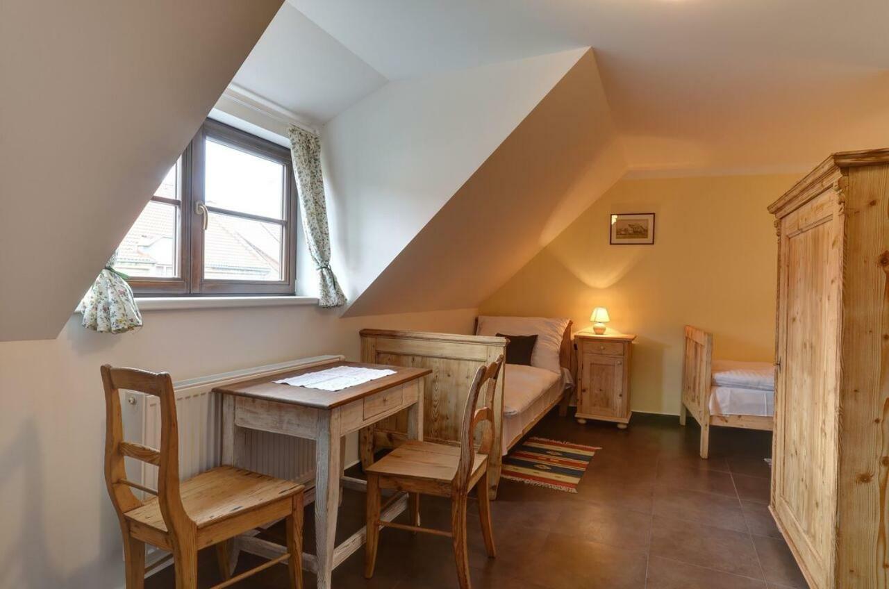 Na Letnim Byte Kouřim Buitenkant foto