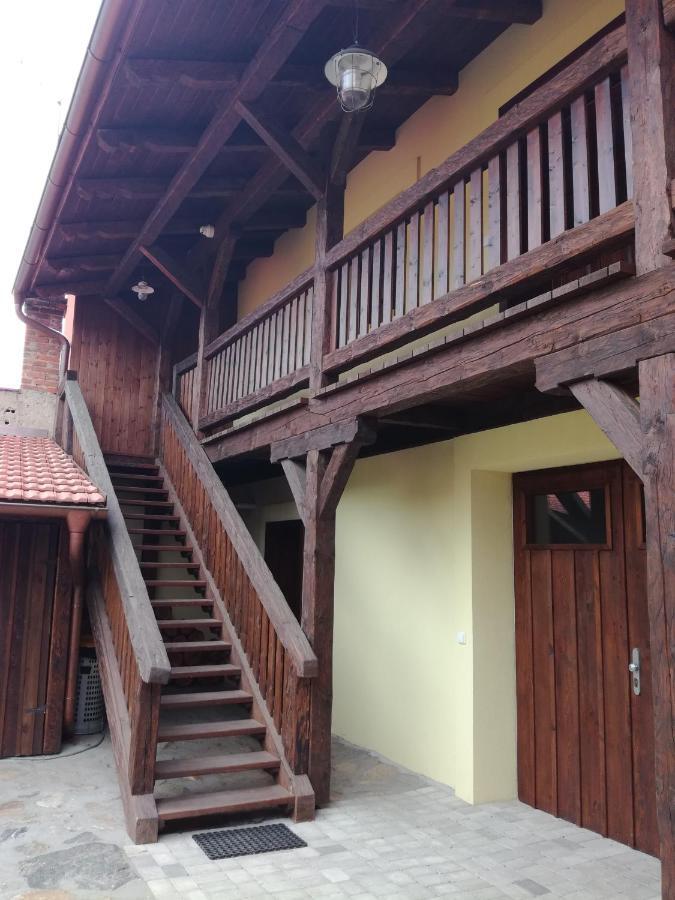 Na Letnim Byte Kouřim Buitenkant foto